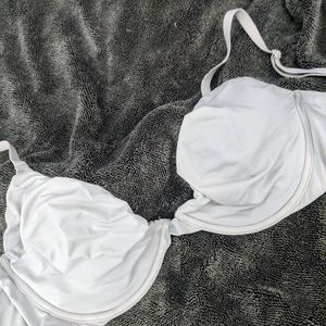 VS 32DD Bra. Victoria's secret